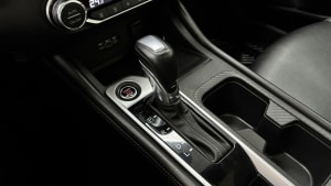 Nissan SENDRA EXCLUSIVE miniatura 4