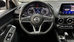 Nissan SENDRA EXCLUSIVE miniatura 11
