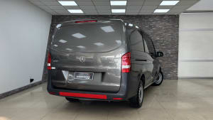 Mercedes-Benz VITO MIXTA CDI miniatura 10