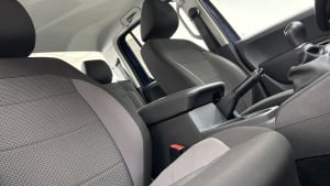 Volkswagen AMAROK CONFORTLINE miniatura 9