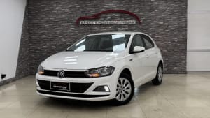 Volkswagen POLO TRENDLINE MT miniatura 1