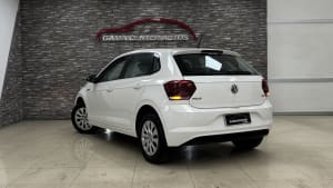Volkswagen POLO TRENDLINE MT miniatura 7