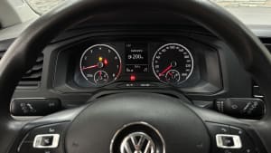 Volkswagen POLO TRENDLINE MT miniatura 10