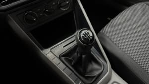 Volkswagen POLO TRENDLINE MT miniatura 4