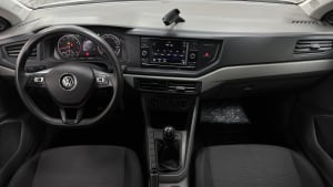 Volkswagen POLO TRENDLINE MT miniatura 3