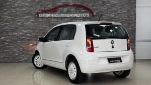 Volkswagen UP.! WHITE EDITION miniatura 7