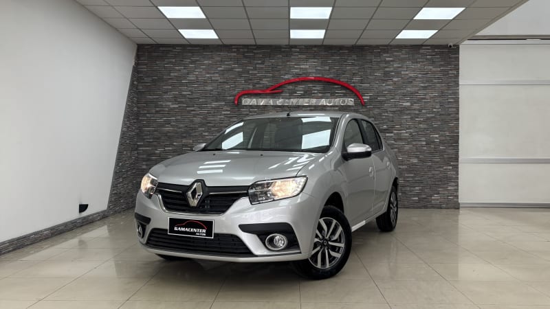 Renault LOGAN 2026