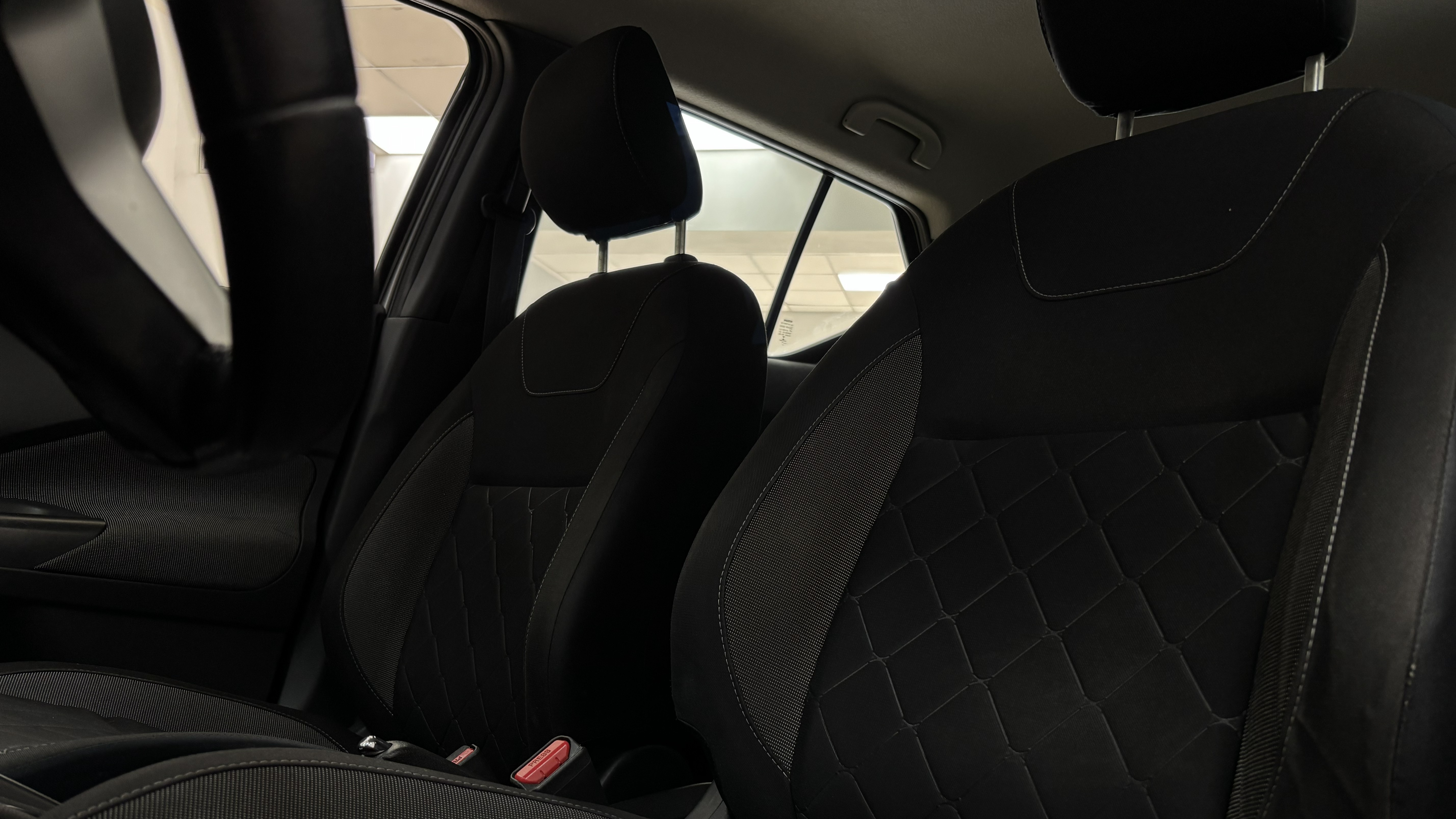 Nissan KICKS ADVANCE CVT miniatura 5