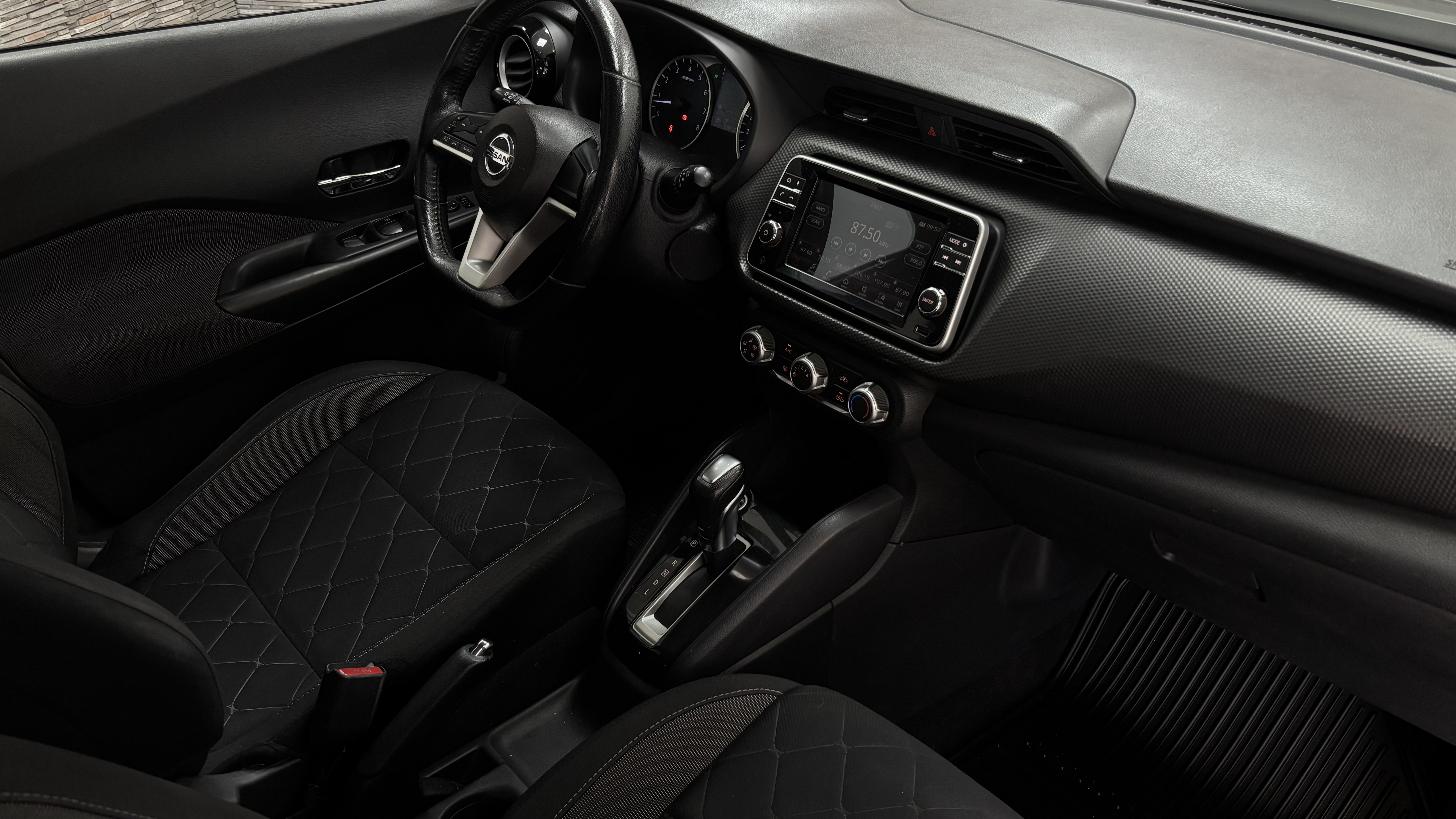 Nissan KICKS ADVANCE CVT miniatura 9