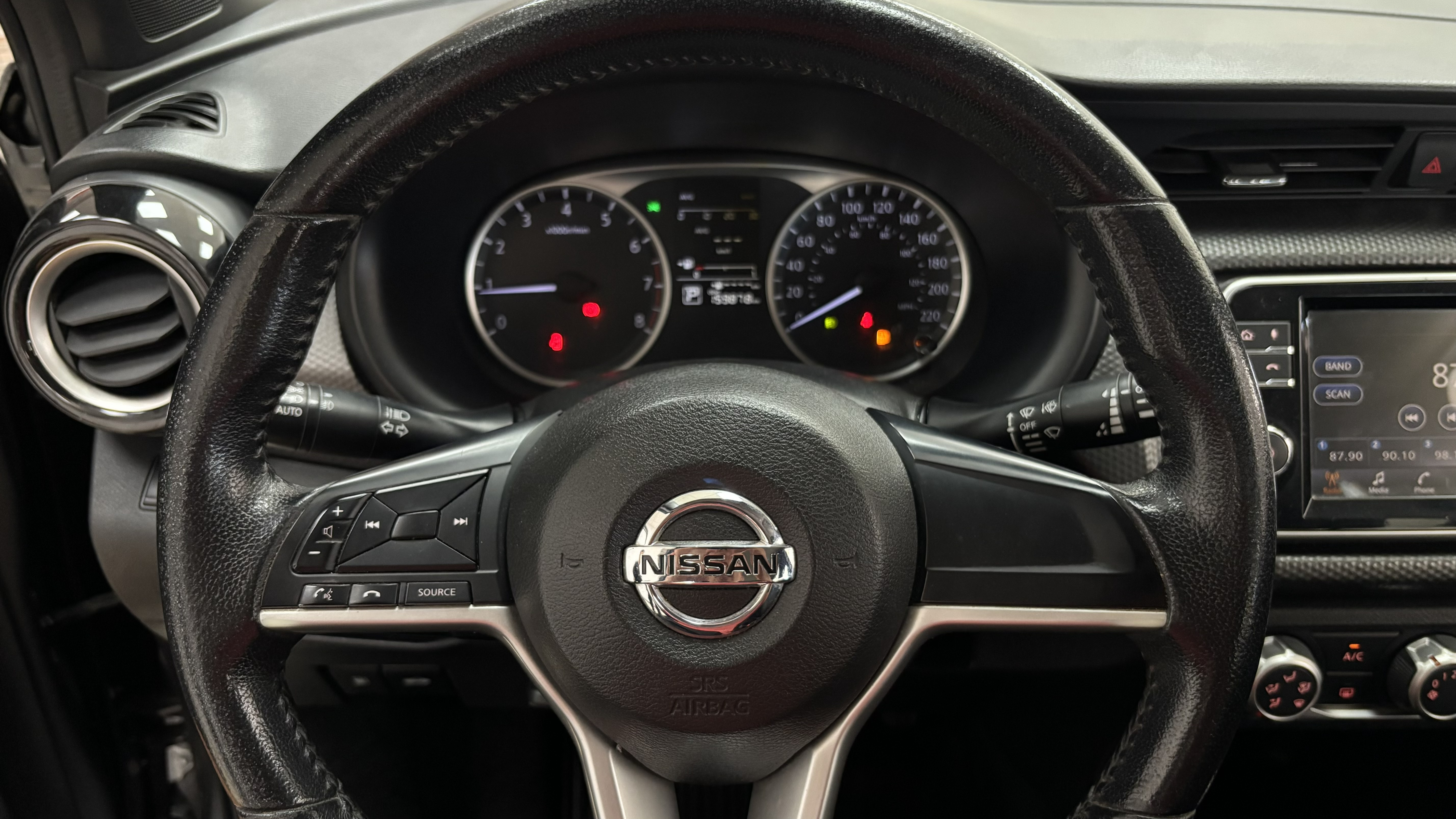 Nissan KICKS ADVANCE CVT miniatura 10