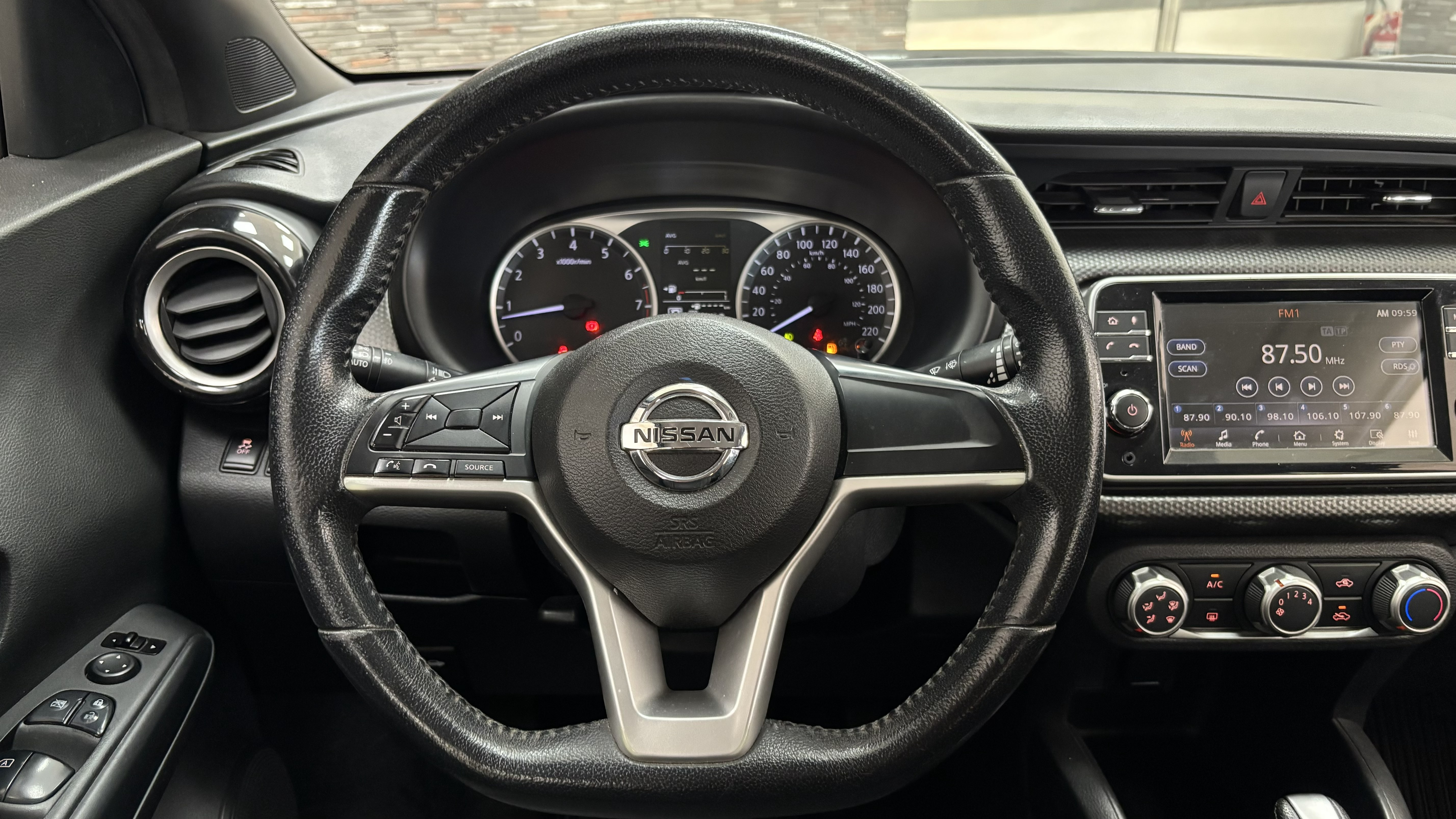 Nissan KICKS ADVANCE CVT miniatura 14