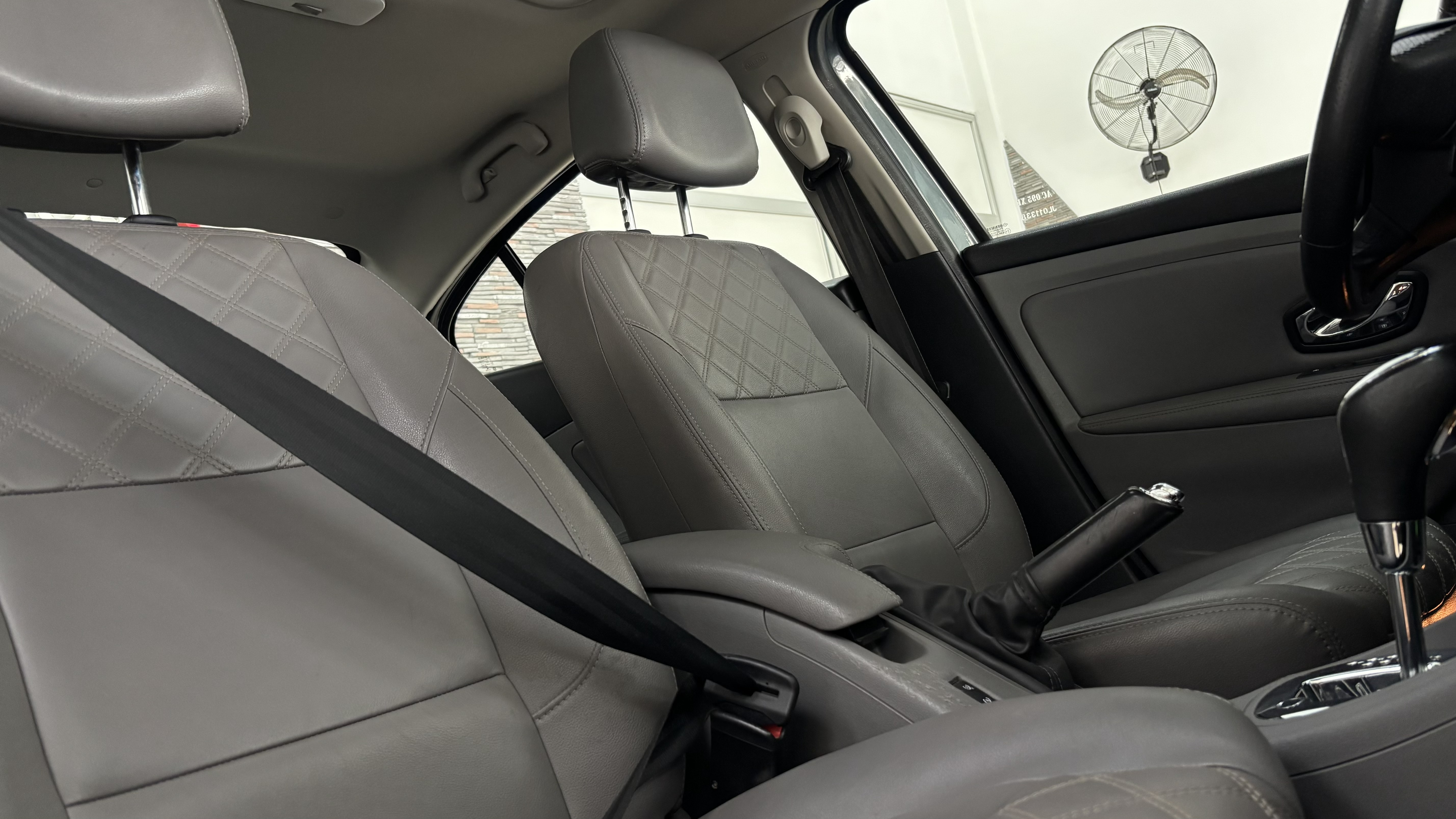 Renault FLUENCE PRIVILÈGE miniatura 15