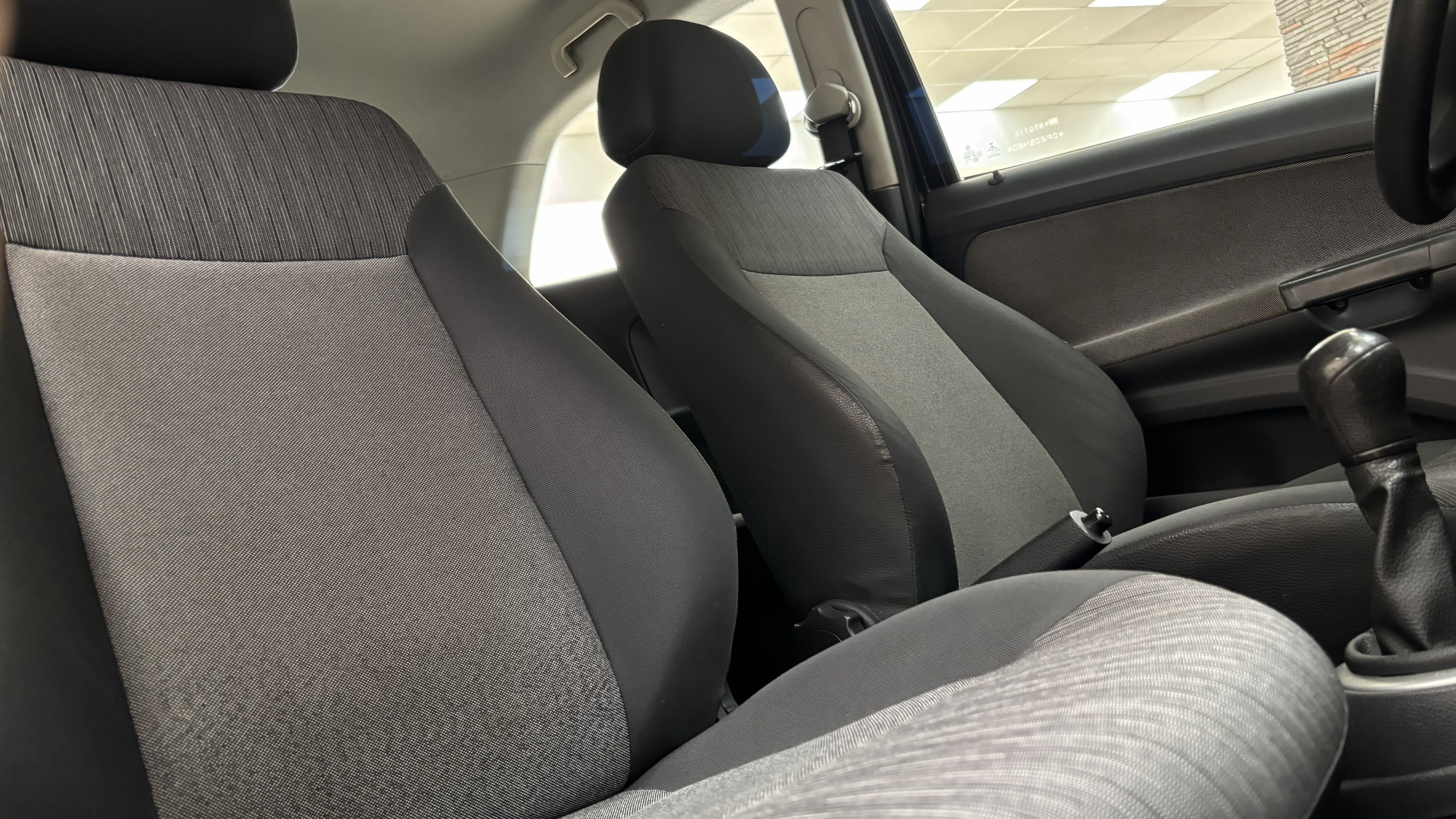 Volkswagen GOLTREND 3P miniatura 5