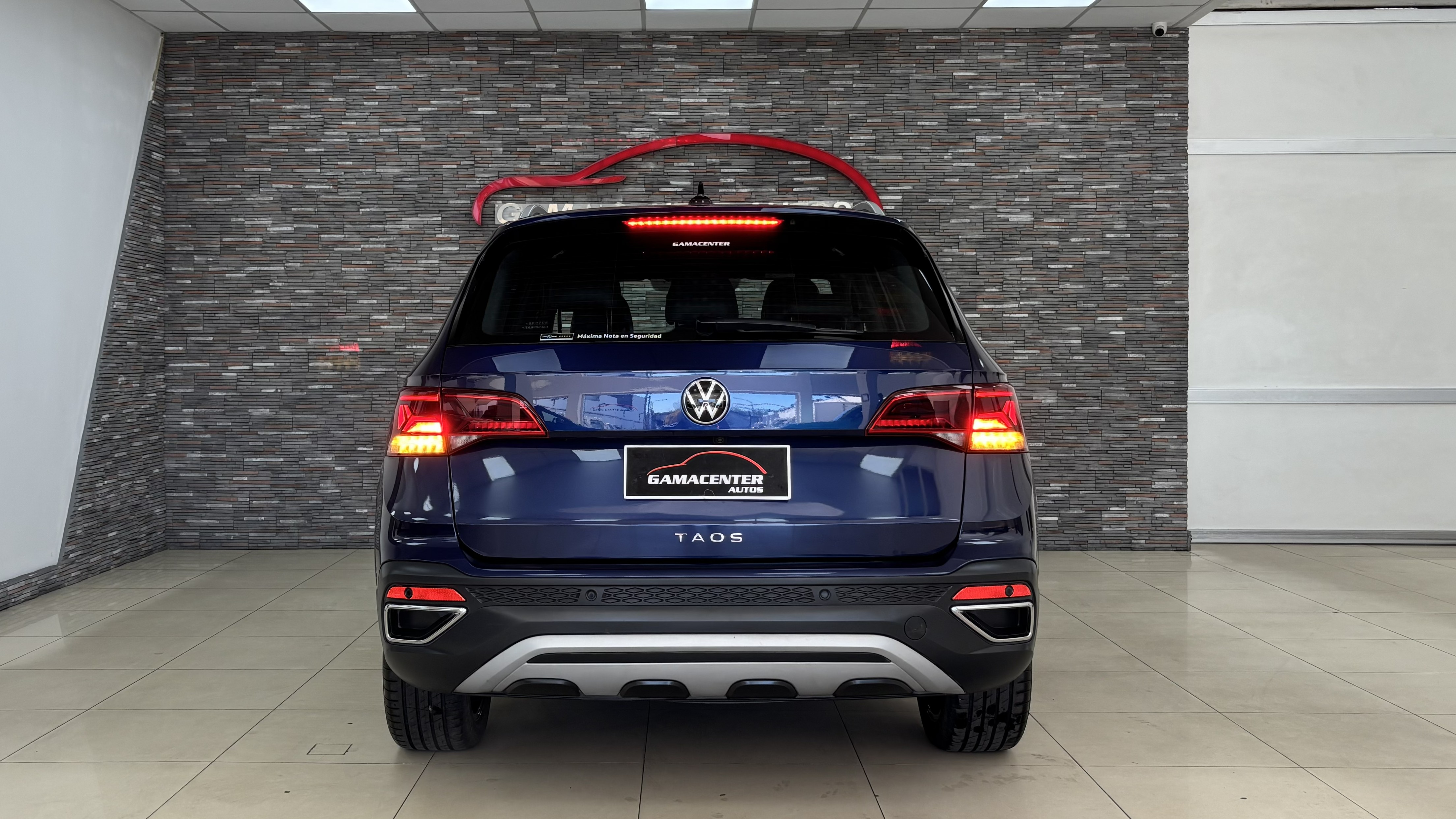 Volkswagen TAOS HIGHLINE 250 TSI miniatura 7