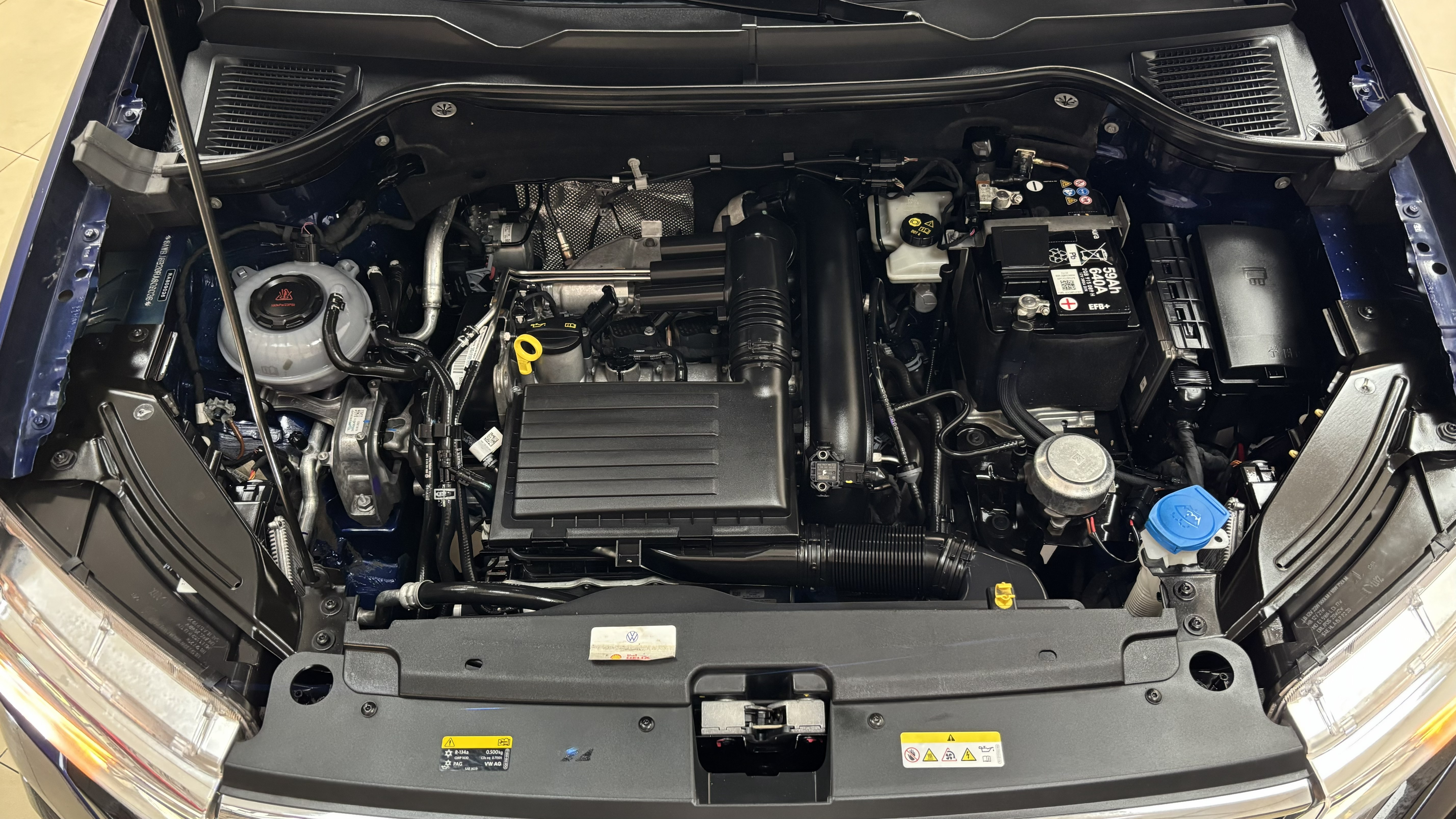 Volkswagen TAOS HIGHLINE 250 TSI miniatura 18