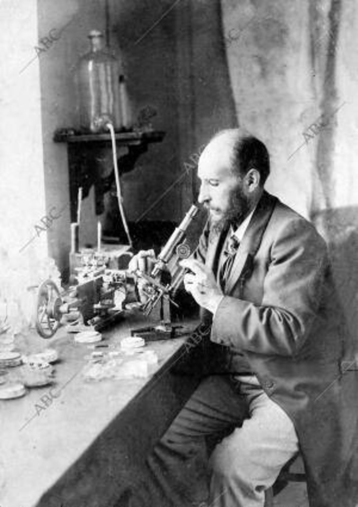A Cry for the Cajal Museum