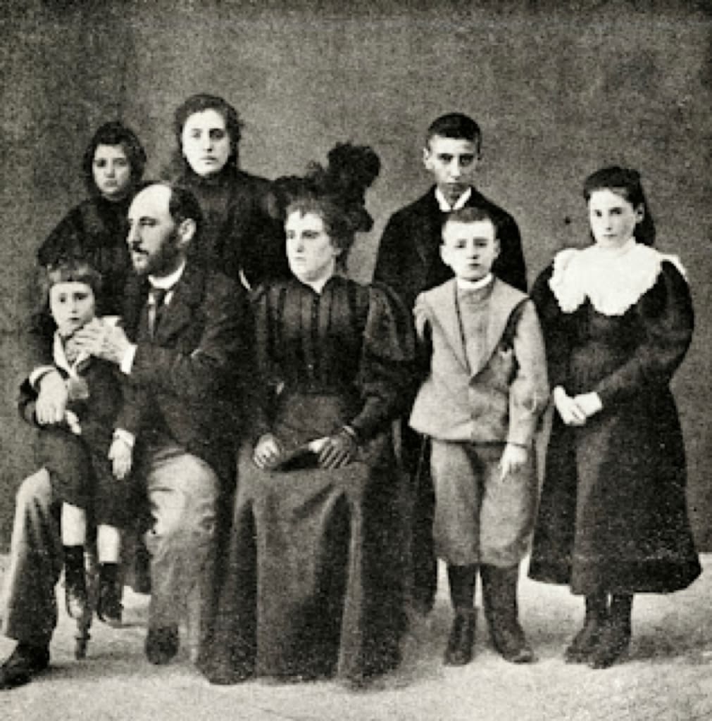 El Tifus, la Fiebre Tifoidea y Cajal