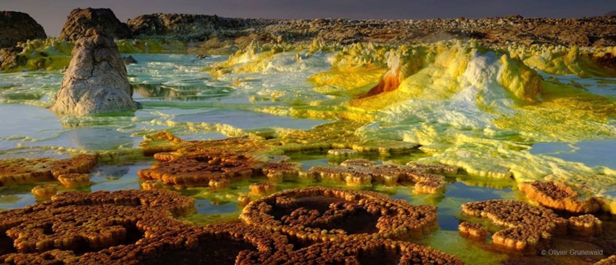 De la Tierra a Marte: La geología como clave del origen de la vida