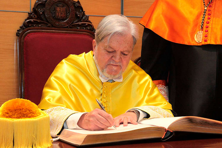 Una mirada a Santiago Ramón y Cajal en su perfil Humano y Humanista