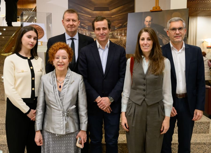 Con Paola Ramón y Cajal, Fernando de Saavedra, Borja Casares, Magdalena Abad y Santiago Ramón y Cajal