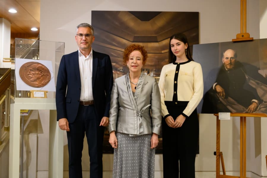 Con Santiago Ramón y Cajal y su hija Paula