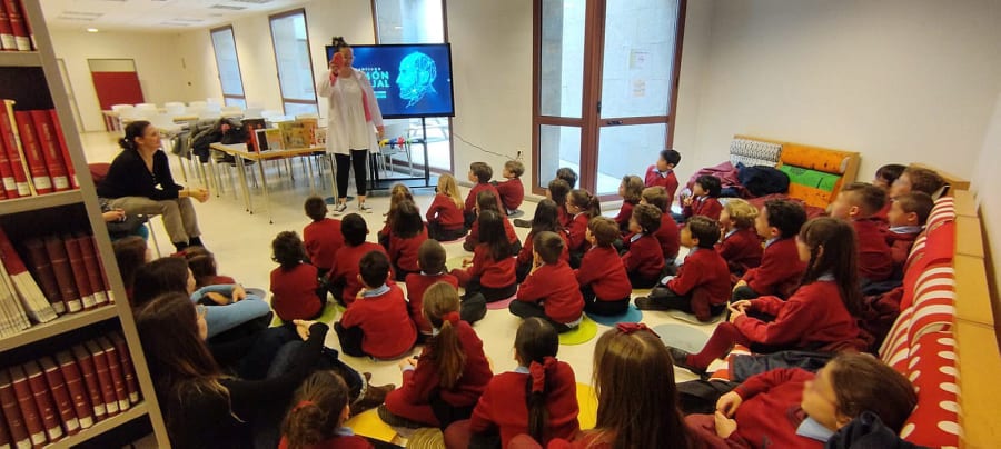 ‘El cerebro lector’, organizado por la Biblioteca Vargas-Zúñiga y la Unidad de Cultura Científica y de la Innovación (UCCI)