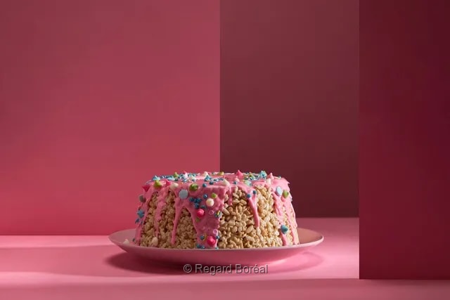 Gâteau. Rose. Fushia. Patisserie. Gourmand - Regard Boréal