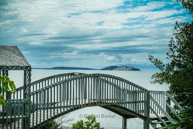 Pont. Été au Québec. Paysage du Québec. Chemin. Observation. Bas-Saint-Laurent. Région du Québec - Regard Boréal
