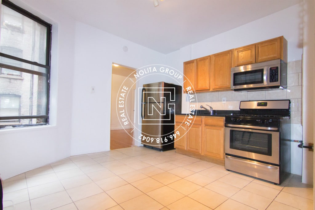 Spacious 1BD Condo in East Williamsburg, Brooklyn