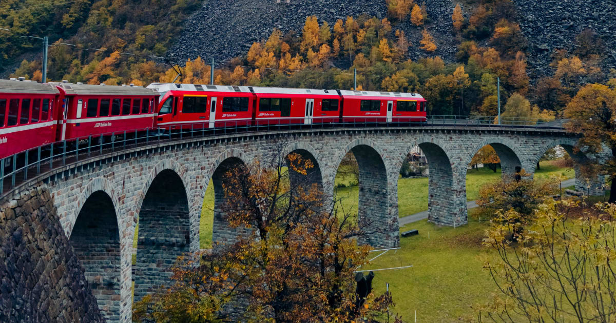 Trenino rosso del Bernina – St. Moritz