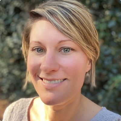 Amber Lynn Profile - ThrivingCampus