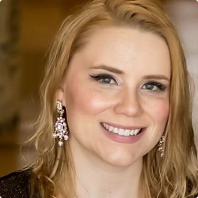 Photo of Courtney Albin Upchurch