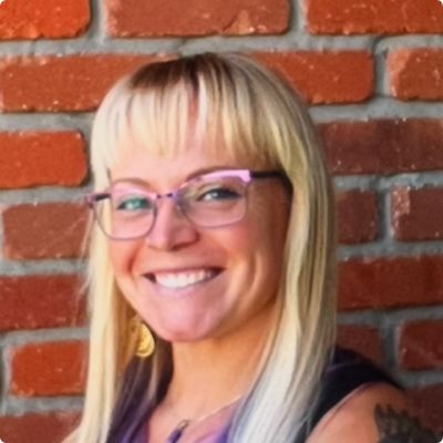 Photo of Sarah Buczek