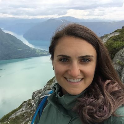 Photo of Rebecca Voit