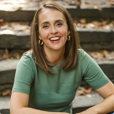 Photo of Elise Ramia