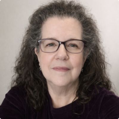 Photo of Nina Carter Cohen