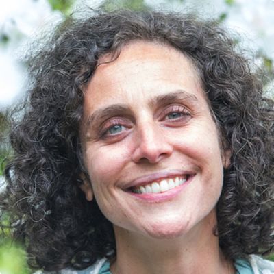 Photo of Lisa Duffey