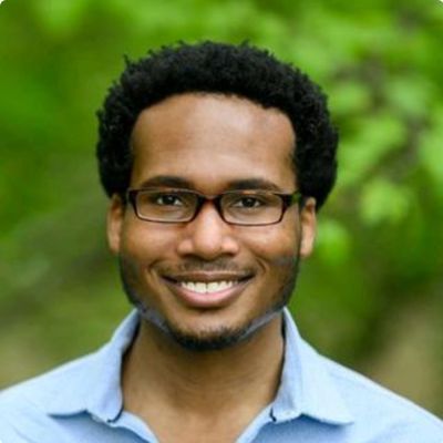 Photo of Stephan Salmon, LICSW