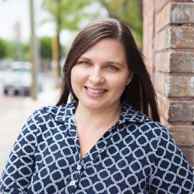 Photo of Jennifer Campbell