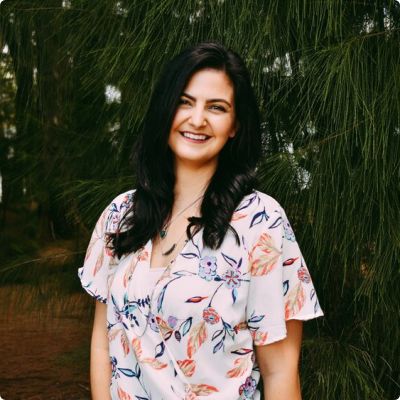 Photo of Sara McClelland