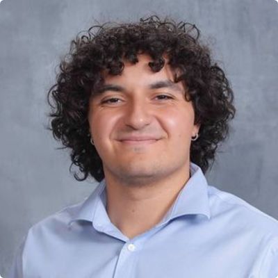 Photo of Younes Challabi, Clinical Psychotherapist Resident | Meridian Psychotherapy Associates