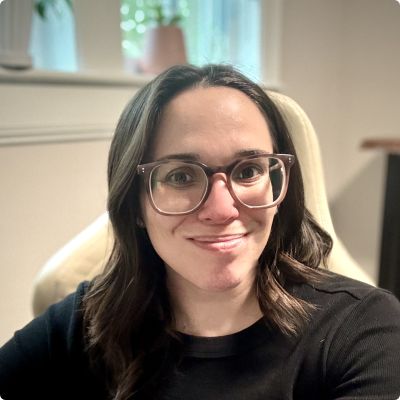 Photo of Courtney Thurston