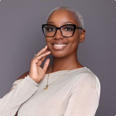 Photo of TaeSia Hall