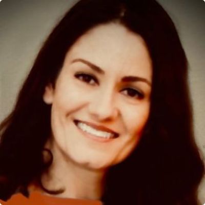 Photo of Jennifer Farah