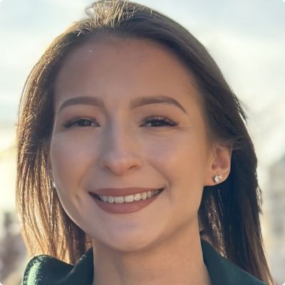 Photo of Jasmine Villalba