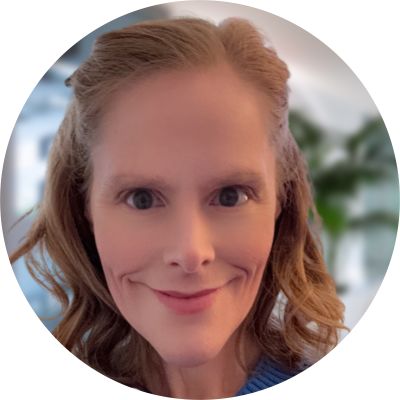 Photo of Carrie Miller