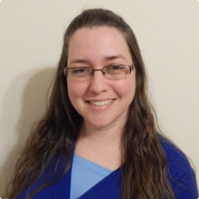 Photo of Lisa Treleaven