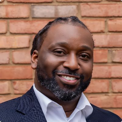 Photo of Kerry Kerns