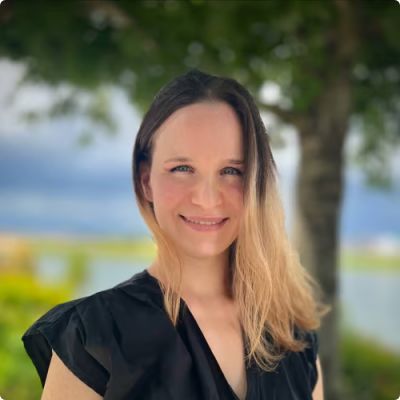 Photo of Lynley Walter