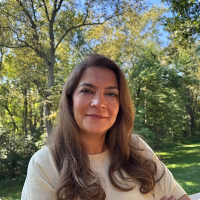 Photo of Maryam Varamini, LSW